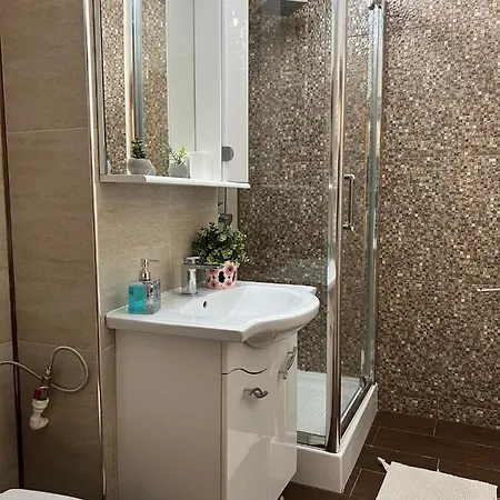 Unirii Fountains View דירה *